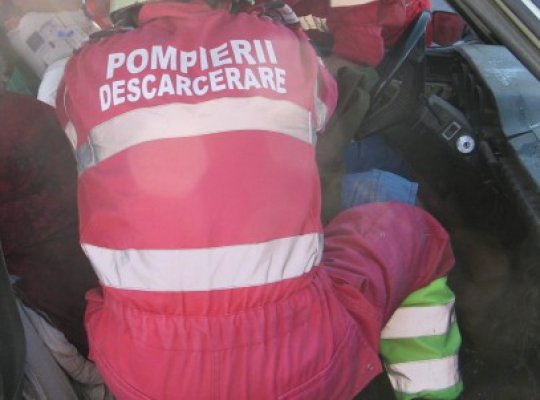 Accident pe DN39: scoasă din autoturism cu Descarcerarea